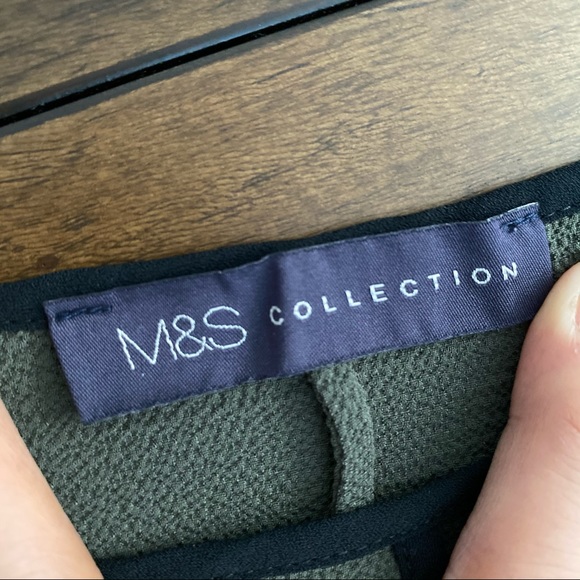 MARKS & SPENCER Green Blouse - Picture 7 of 8